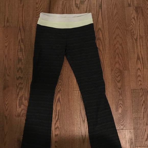 2 Pairs of Leggings for - Picture 3 of 3